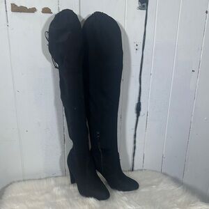 Source Unknown Black Over-the-Knee Boots with Sleek Design
